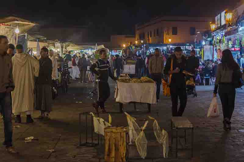 37 - Marruecos - Marrakech - plaza Jamaa el Fna - imagen nocturna